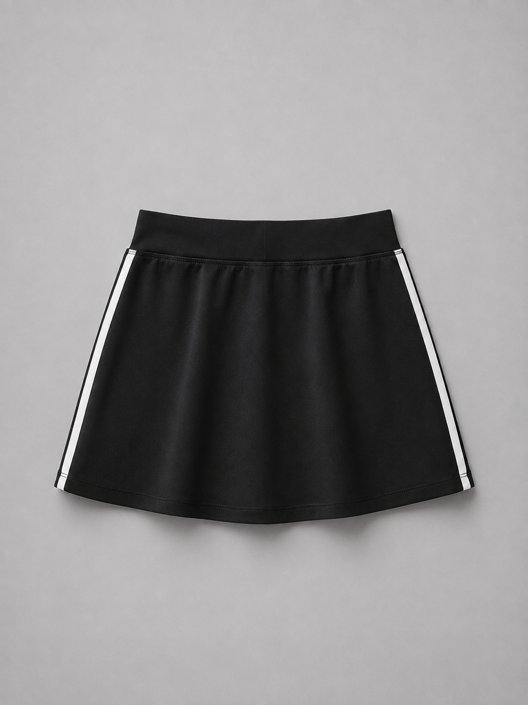 TAPED COOLING PERFORMANCE SHORT SKIRT