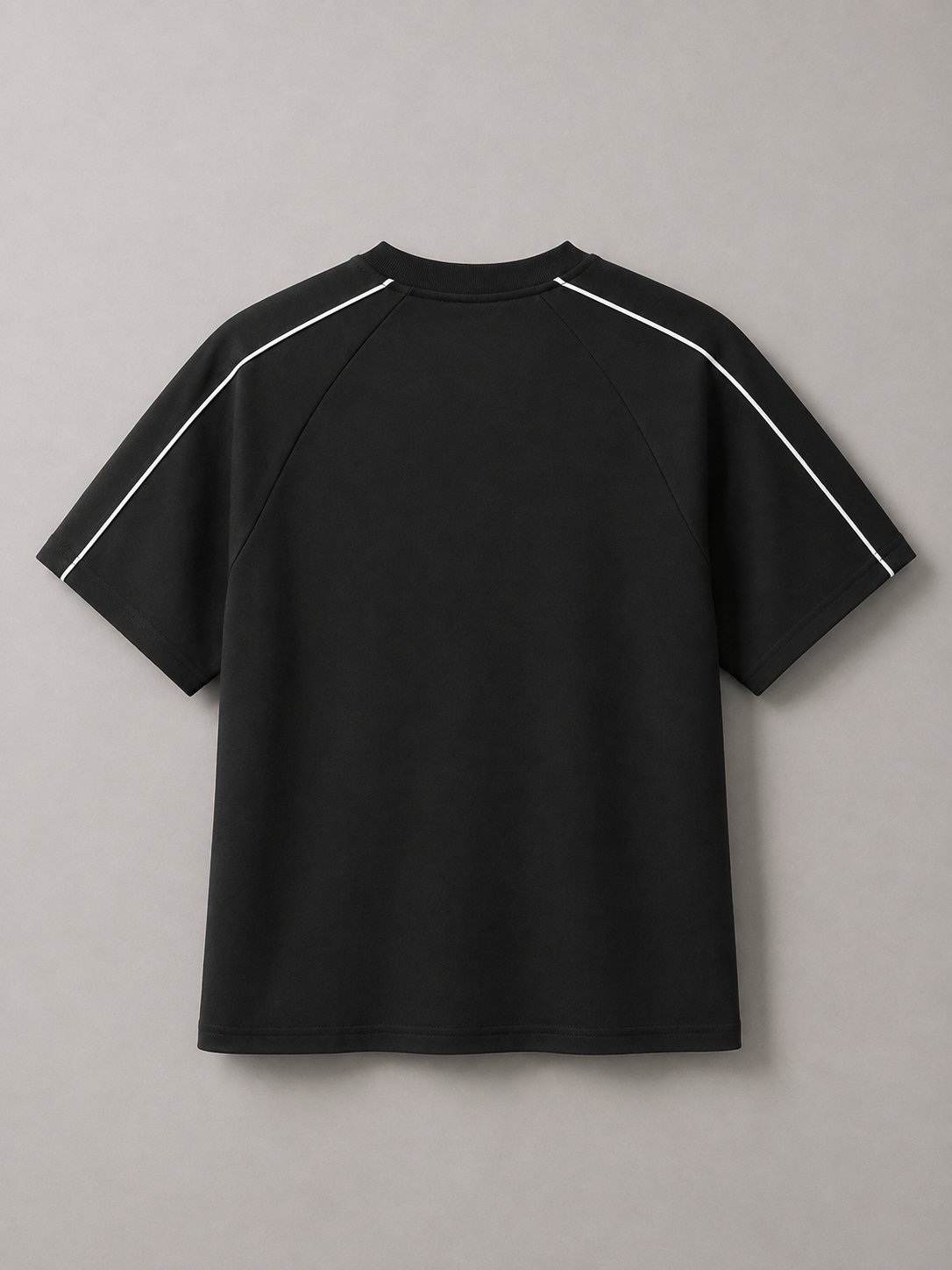 CONTRAST STITCH RAGLAN T-SHIRT